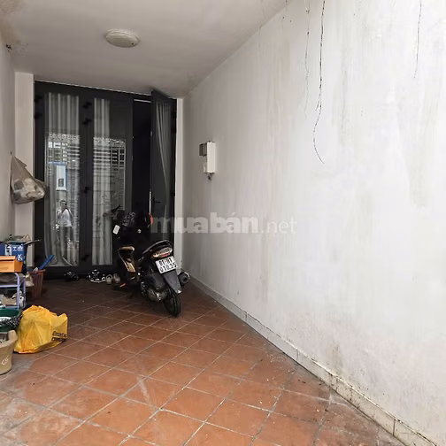 CHO THUÊ MẶT BẰNG TẦNG TRỆT KINH DOANH GẦN CHỢ BÀ CHIỂU