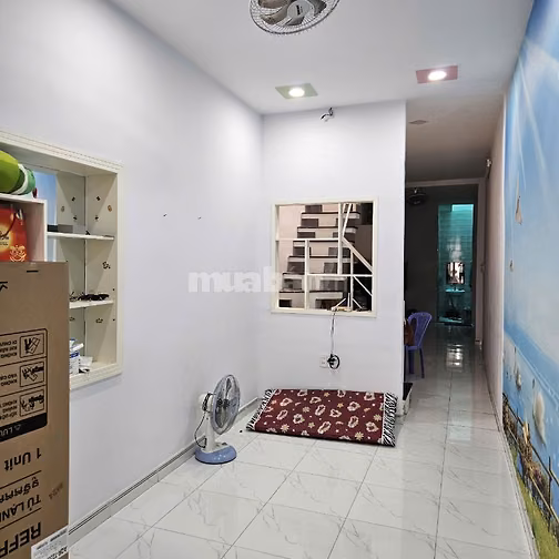 CHO THUÊ MẶT BẰNG TẦNG TRỆT KINH DOANH GẦN CHỢ BÀ CHIỂU