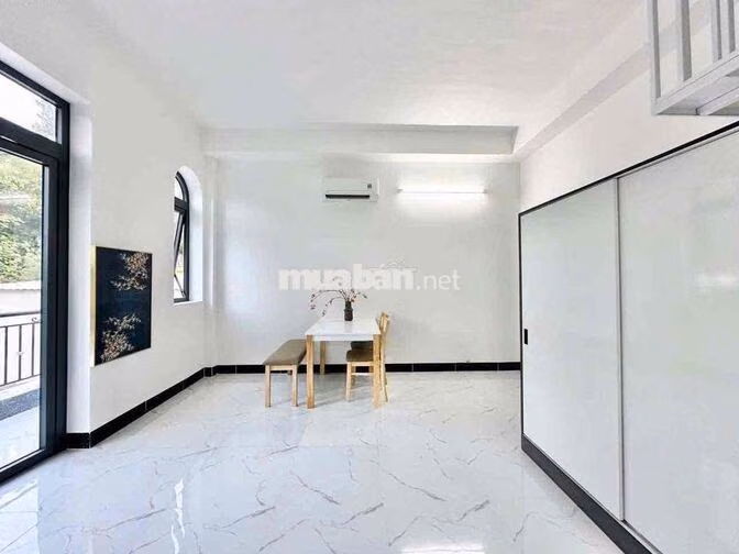 Duplex Rộng 50m2 ở 3-4 bạn Thoáng ngay DH Y Dược trên đường Hồng Bàng