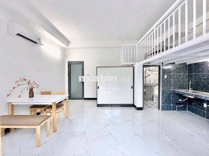 Duplex Rộng 50m2 ở 3-4 bạn Thoáng ngay DH Y Dược trên đường Hồng Bàng