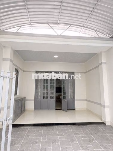Bán nhà kiệt Phan Khoang giá sập hầm