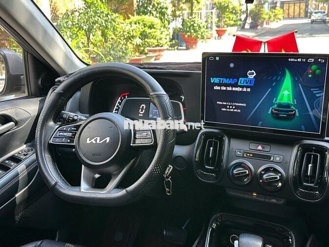 Kia Sonet 2024 Deluxe Xám 22.000 km
