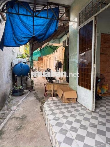 BÁN ĐẤT TẶNG 3 PHÒNG TRỌ HÊM ĐỐI DIỆN CỔNG BV DA LIỄU TP CẦN THƠ