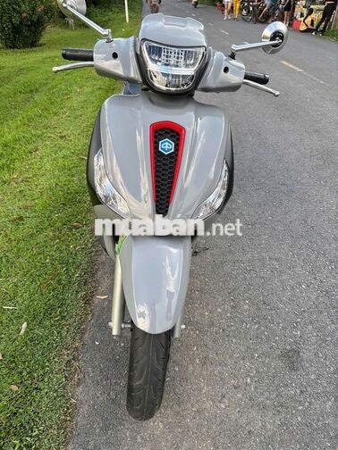 Piaggio Medley S 125 ABS Xám 10.378 km