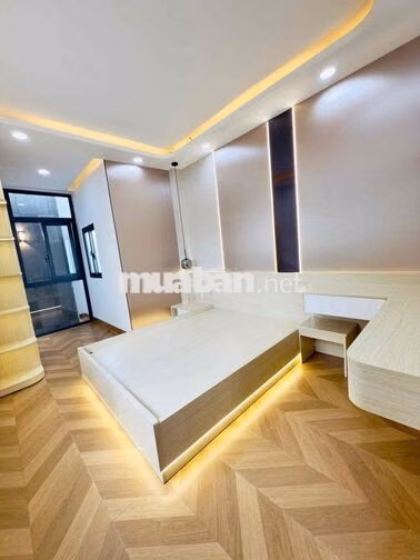 Mặt tiền Lò Gốm Q6 view sông hơn 7Tỷ dtsd gần 200m2