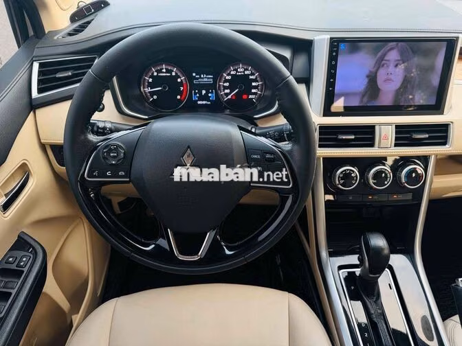 Mitsubishi Xpander 1.5AT 2018 Bạc
