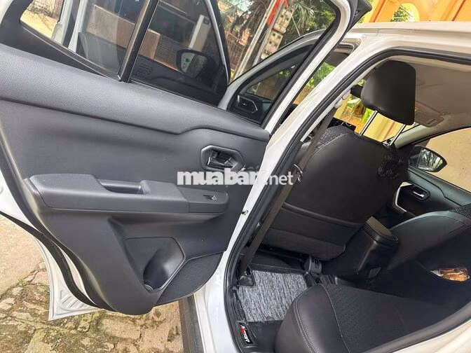 Toyota Raize 1.0 Turbo CVT – SX 2024, đăng ký 2025
