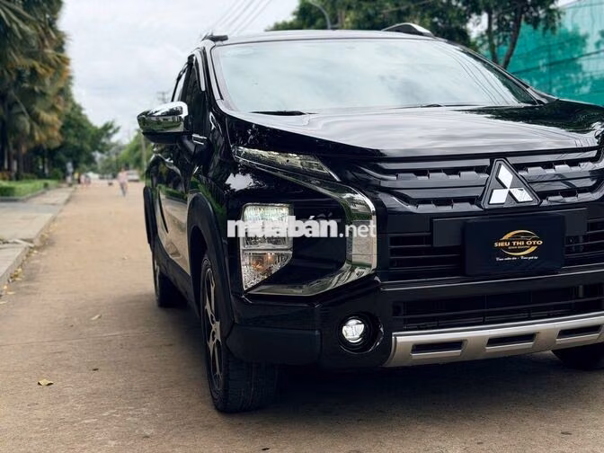 Mitsubishi Xpander Cross 2022 1.5 Đen 67.000 km
