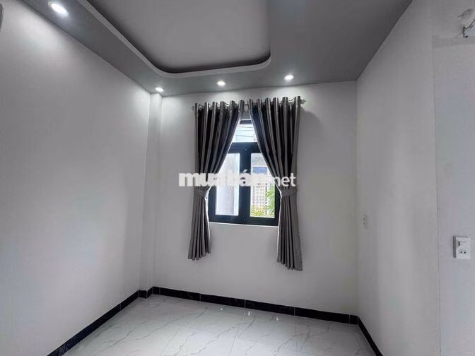 Chính Chủ Cần Bán Nhà Mới 1 Trệt 1 Lầu Hẻm 67 Hùng Vương, Ninh kiều