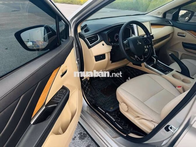 Mitsubishi Xpander 1.5AT 2018 Bạc