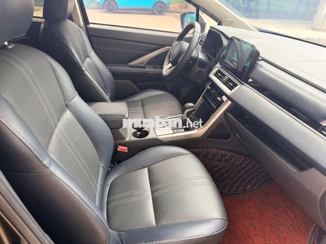 Mitsubishi Xpander Cross 2022 1.5 Đen 67.000 km