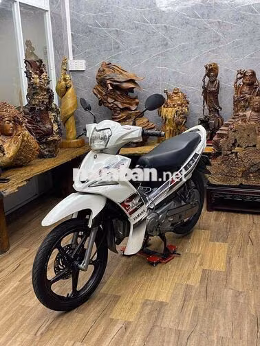 Yamaha Sirius fi dàn áo đẹp, máy bao êm ru