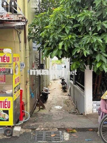 BÁN ĐẤT TẶNG 3 PHÒNG TRỌ HÊM ĐỐI DIỆN CỔNG BV DA LIỄU TP CẦN THƠ