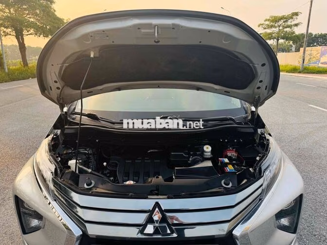 Mitsubishi Xpander 1.5AT 2018 Bạc