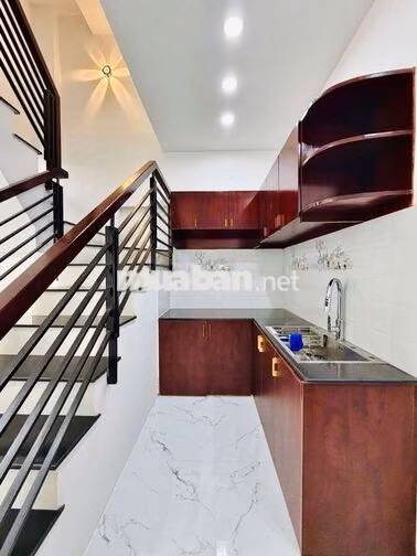 Nhà Đẹp - Giá mềm Cho Anh Chị Đây ! Nhỉnh 4 Đ