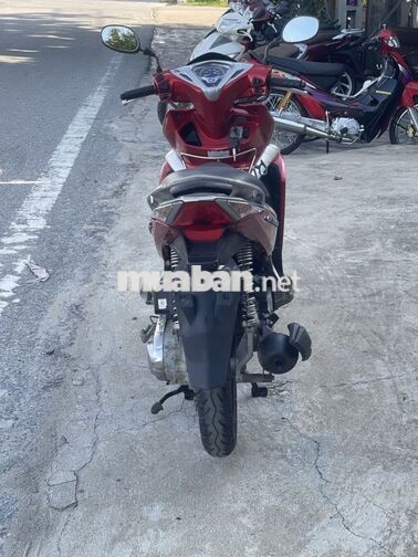 Honda Air Blade 2011 đỏ