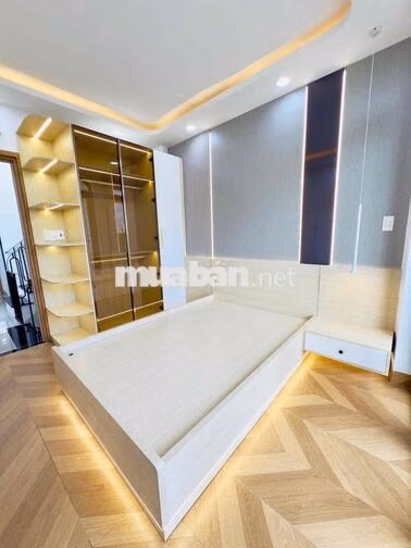 Mặt tiền Lò Gốm Q6 view sông hơn 7Tỷ dtsd gần 200m2