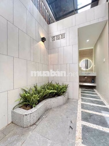 Bán Nhà Mỹ Gia Gói 5 Vĩnh Thái Nha Trang Có Thang Máy Vào Ở Ngay