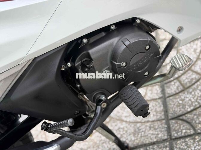 Honda Future LED 2025 Trắng, Đỏ 3000 km