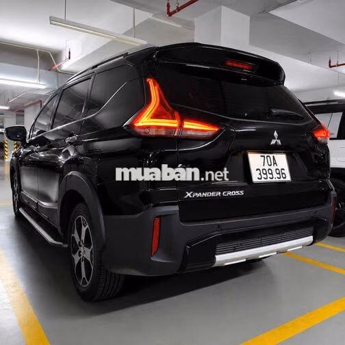 Mitsubishi Xpander Cross 2022 Đen 110.000 km