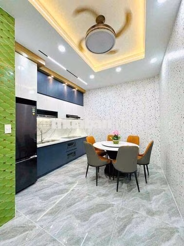 Hẻm 6m Kênh Tân Hoá & Trịnh Đình Trọng , 3 Tấm, 4 x 16m, 4 Phòng, 4 wc