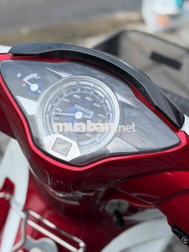 Honda Future LED 2025 Trắng, Đỏ 3000 km