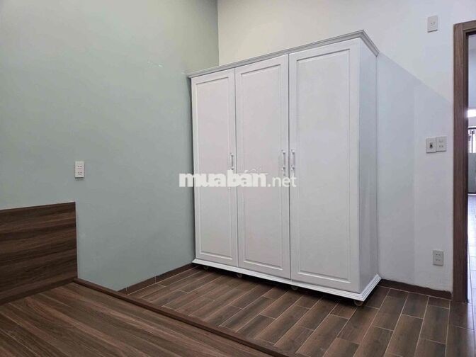 Căn hộ 1 Phòng ngủ Mới, 2WC, gần Biển, ngay Trung tâm, 8 triệu/tháng