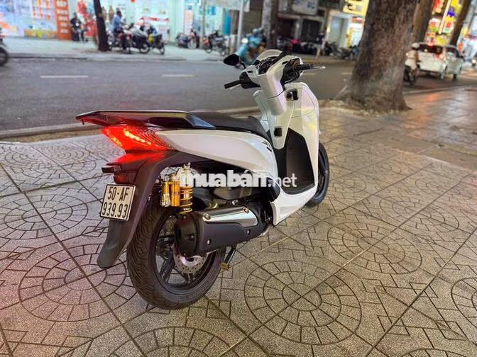 Honda SH300i 2016 Trắng