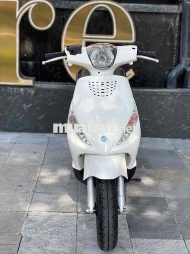 Piaggio Zip100 việt nam màu trắng thời trang!