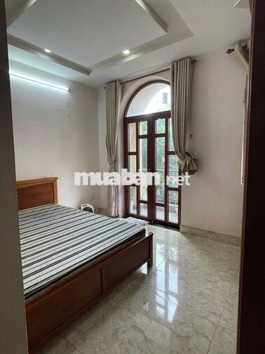 CHO THUÊ NHÀ CHINH CHỦ 4PN 4WC 10TRIEU 