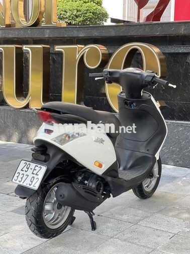 Piaggio Zip100 việt nam màu trắng thời trang!