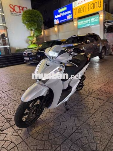 Honda SH300i 2016 Trắng
