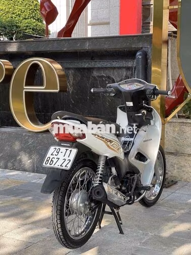 Honda Wave a 110 màu trắng nguyên bản!
