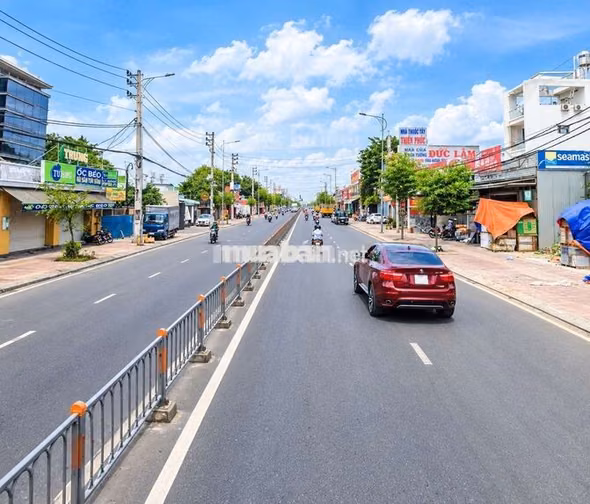 Nhà mặt tiền Tô Ký-Thới Tam Thôn-Hóc Môn.Dt 7,5x34~255m2 + gác. 30tr