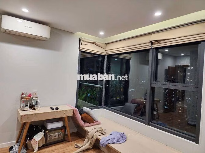 chính chủ cần bán căn góc 2 ngủ toà The Legend 109 nguyễn tuân