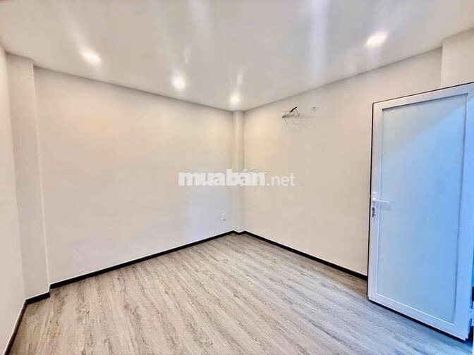 Chỉ 3 Tỷ - 60m² - 2PN/2WC - Full Nội Thất - CHUNG CƯ 234 PHAN VĂN TRỊ