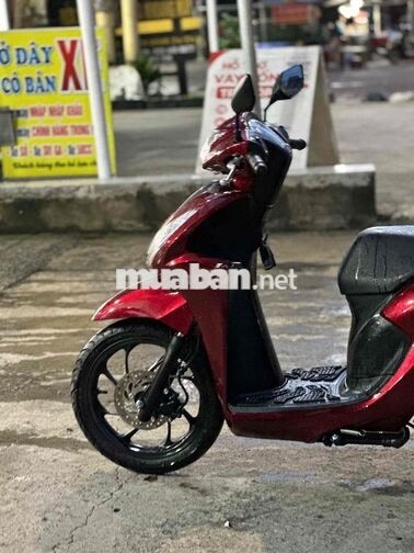 Honda Vision 2026 1300km màu Đỏ