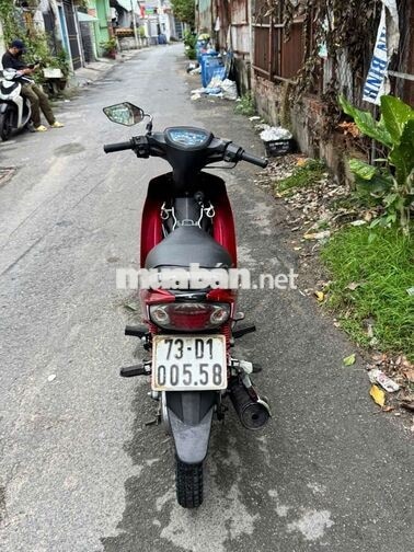 Yamaha Sirius Đỏ đen đã sử dụng