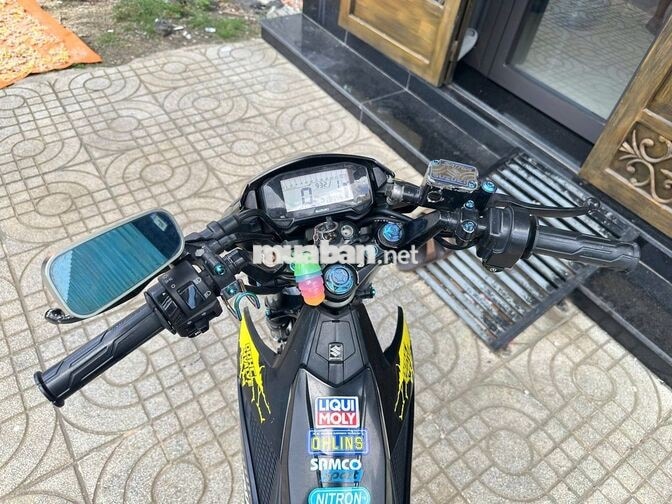 Suzuki Satria F150 2019 Đen vàng