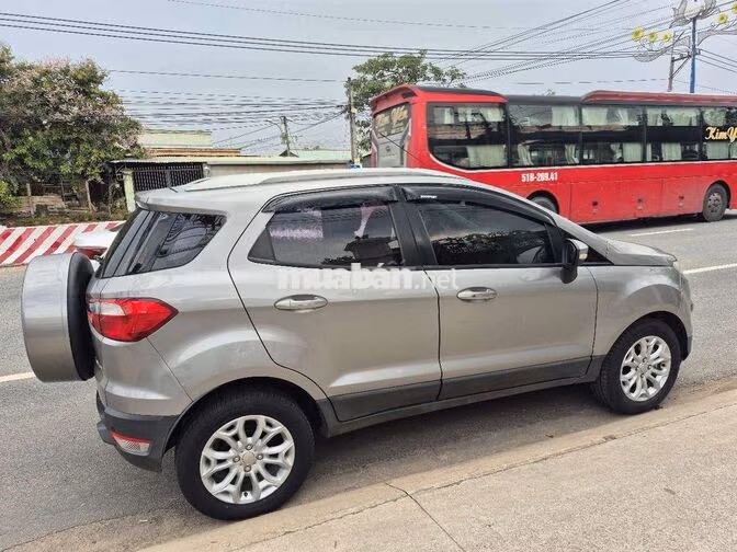 Ford EcoSport Titanium 2015 Xám Tự động