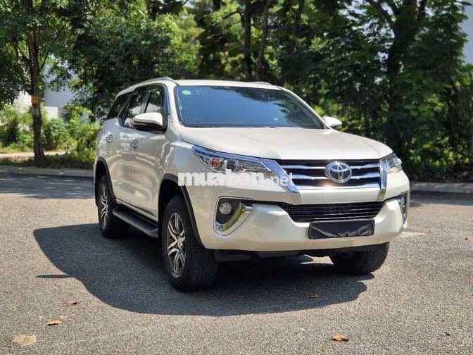 Toyota Fortuner 2020 Máy dầu số tự động