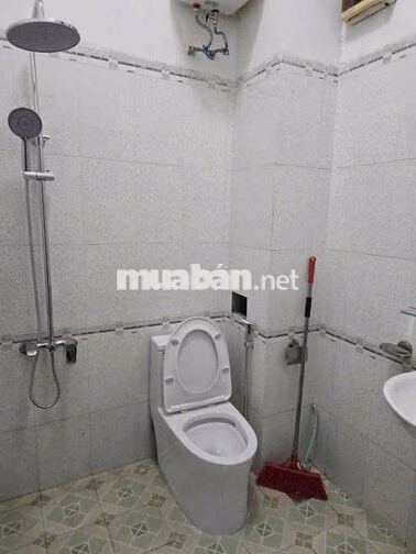 Bán Nhà Trịnh công Sơn Trung tâm Phố