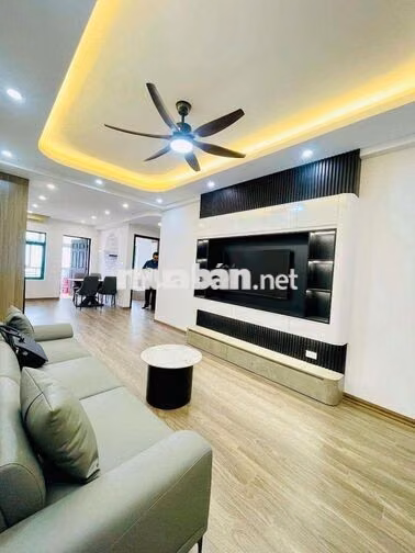 Chính chủ bán gấp căn hộ CT9 Định Công Hoàng Mai 70m2 Sổ lâu dài