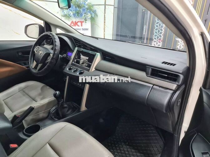 TOYOTA INNOVA E SỐ SÀN 2017 FORM MỚI MÁY SỐ ZIN
