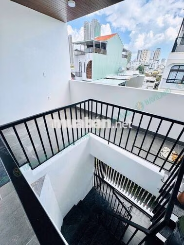 🏠 CHO THUÊ CĂN HỘ ÁP MÁI (PENTHOUSE) – SƠN TRÀ, GẦN BIỂN 🌊