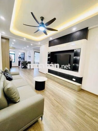 Chính chủ bán gấp căn hộ CT9 Định Công Hoàng Mai 70m2 Sổ lâu dài