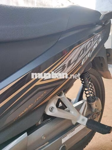 Honda Blade 2018 Đen Vàng Đồng 19935 km