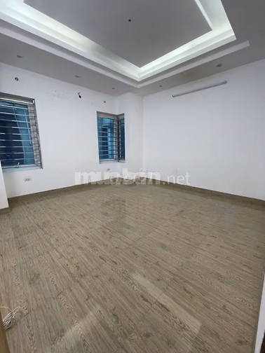 LK 2 ô tô tránh, hợp làm văn phòng kết hợp ở, 70m2 x 4T, MT 5m, 17 tr