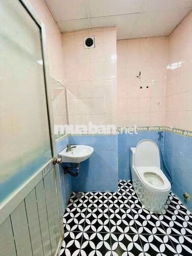 Chính chủ bán gấp căn hộ CT9 Định Công Hoàng Mai 70m2 Sổ lâu dài