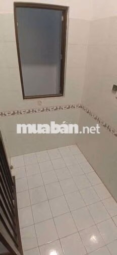 NHÀ 3PN, 3WC, SD 98m2, ngay Hàng xanh, BT 